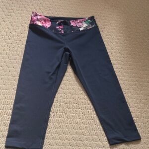 Navy Leggings with Floral Waistband-petite small